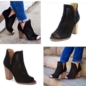 Lucky Brand Larise Perforated Peep toe booties